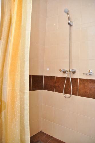 Albergue M�dia Panzi� �s Apartmanh�z