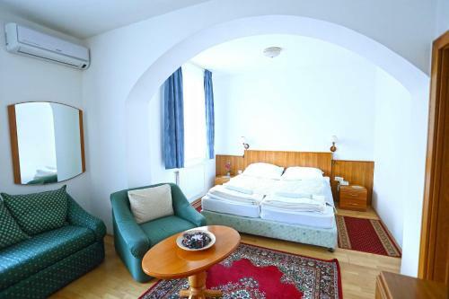 Hotel Wessel�nyi