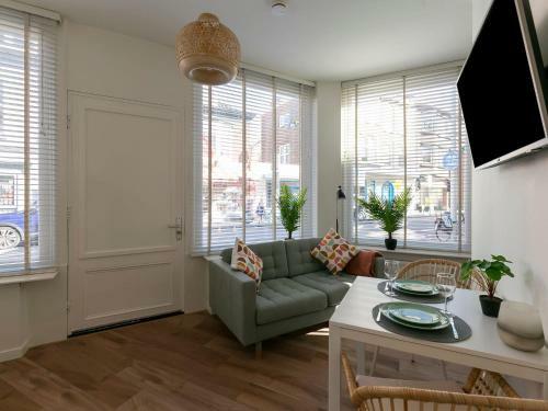 Scenic Apartment In de Haag Near Scheveningen Beach