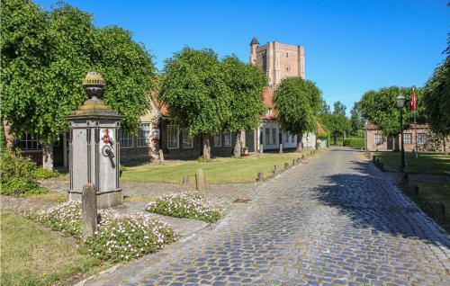 Stunning Home In Sluis W/ Wifi And 2 Bedrooms