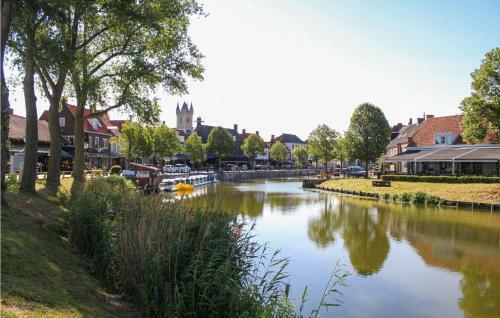 Stunning Home In Sluis W/ Wifi And 2 Bedrooms