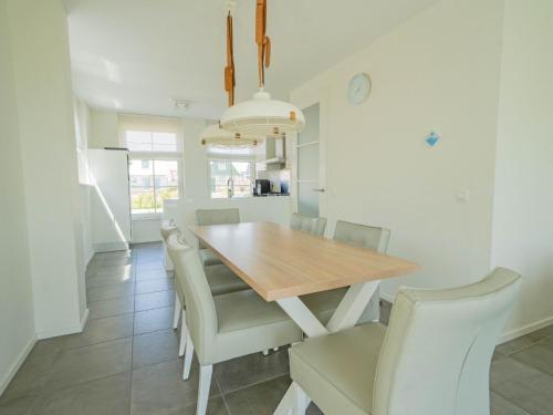 Holiday Home Europarcs Poort Van Amsterdam-6