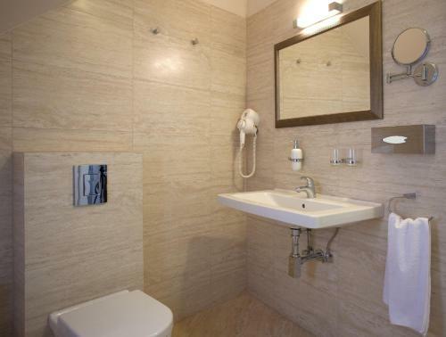 Barokk Hotel Promen�d