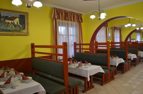 Hotel Napsug�r