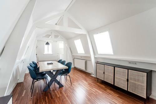 Apartamento Leonidas Grand Suite