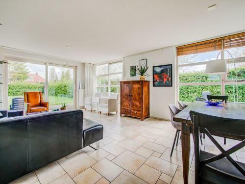 Peaceful Holiday Home In Zeewolde With Garden