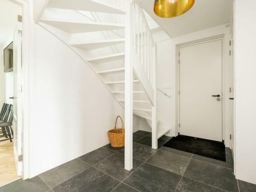 Luxurious Villa In Zwartewaal With Private Garden