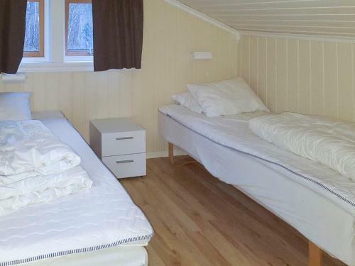 Holiday Home Br�tane - Fjs663