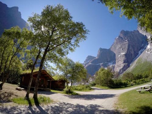 Lodge Trollveggen Camping