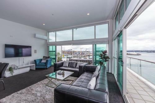 Apartamento Princes Wharf - Spectacular Harbour View Penthouse