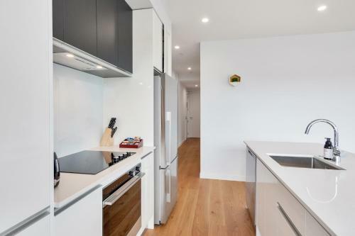 Apartamento Takapuna Contemporary 2br W/ Carpark