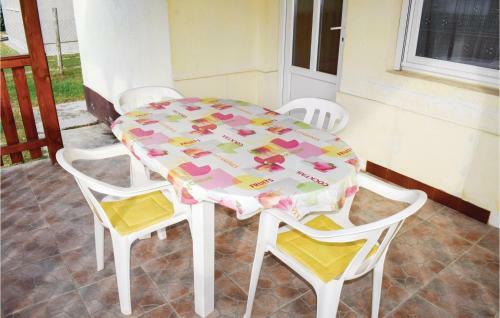 Holiday Home �rv�cska U-balatonmariaf�rd�