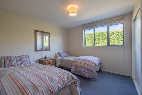 Central Wanaka 2 Bedroom Retreat