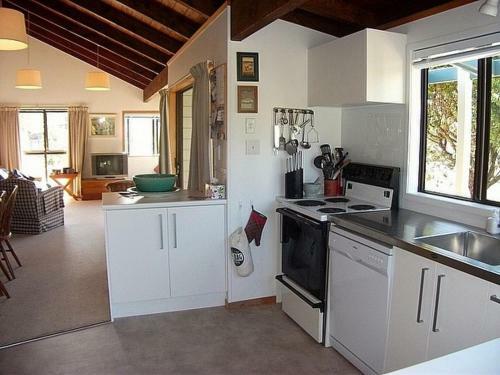 Brigadoon - Pauanui Holiday Home