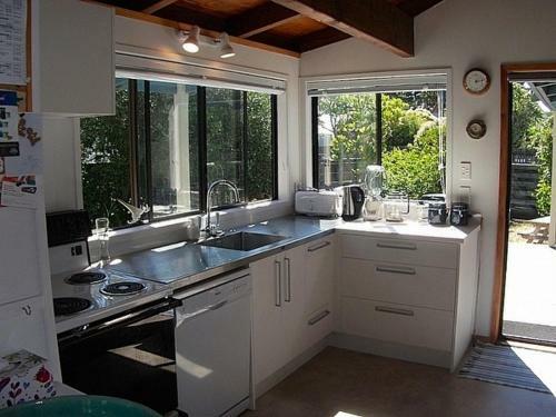 Brigadoon - Pauanui Holiday Home