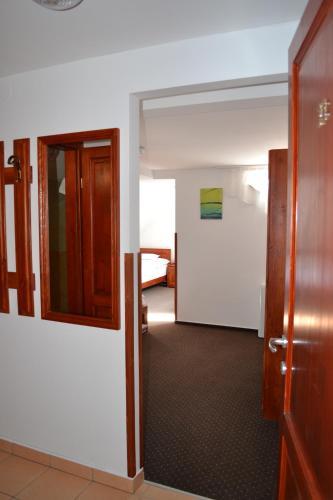 Hostal Althann Vend�gh�z �s Konferencia K�zpont