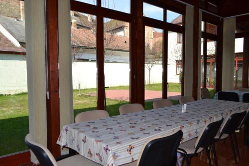 Hostal Althann Vend�gh�z �s Konferencia K�zpont