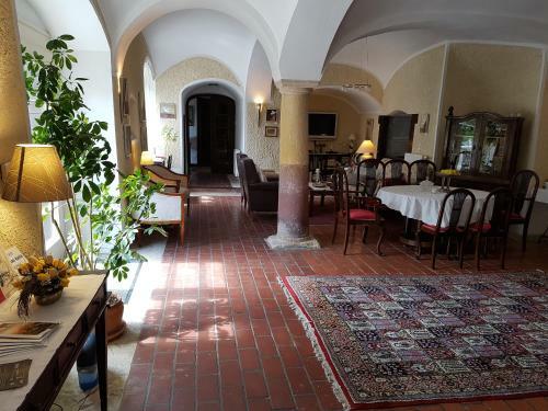 Bed & Breakfast Gomb�s K�ria Mension