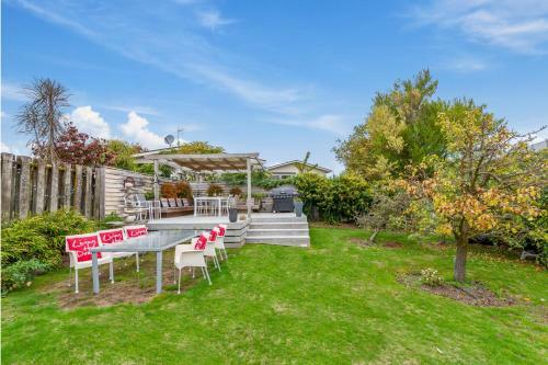 Just Add Water - Taupo Holiday Home