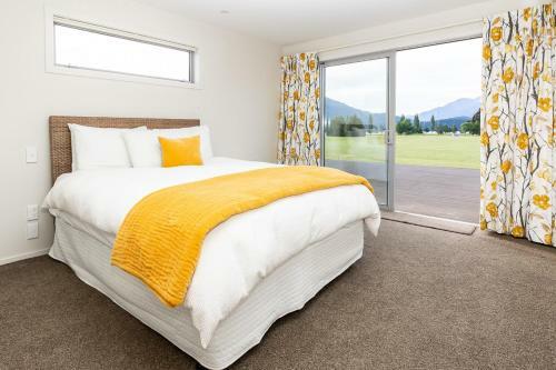 Poppa Pete's - Te Anau Holiday Home