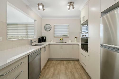 The Castle - Tauranga Holiday Home