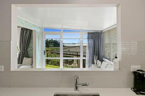 The Castle - Tauranga Holiday Home