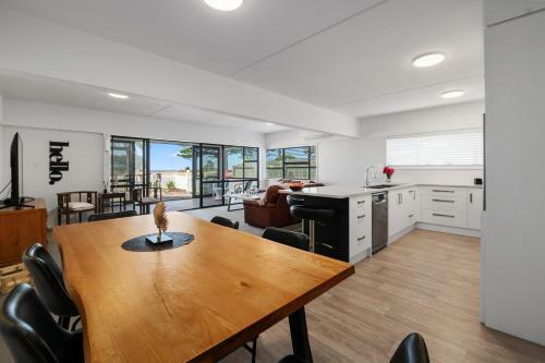 Seaview - Mount Maunganui Holiday Apartment