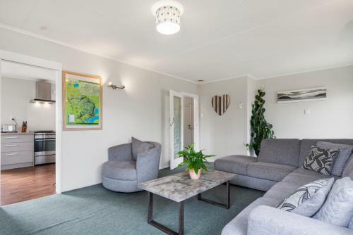 Yours On York - Rotorua Holiday Home