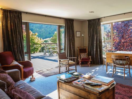 Inverness Gold - Arrowtown Holiday Home