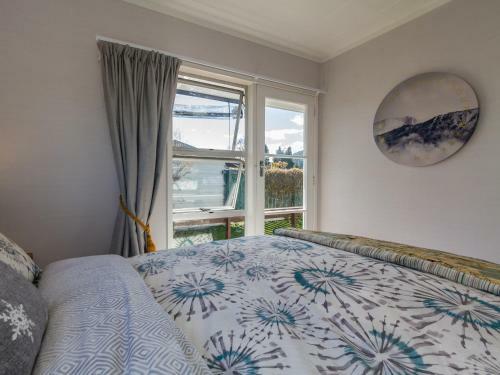 Snowdrop Cottage - Ohakune Holiday Home