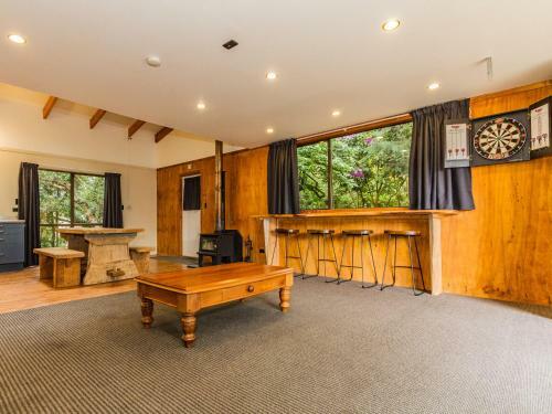 98 On Clyde Spa Retreat - Ohakune Holiday Home