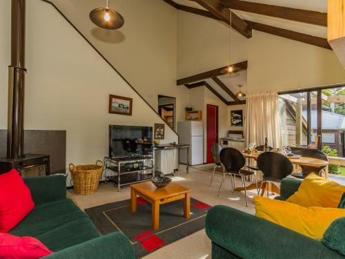 Safe Haven - Ohakune Holiday Home