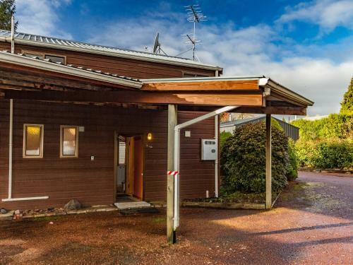 Adventurers Retreat - Ohakune Holiday Home