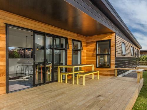 Mountain Snowhaus - Ohakune Holiday Home