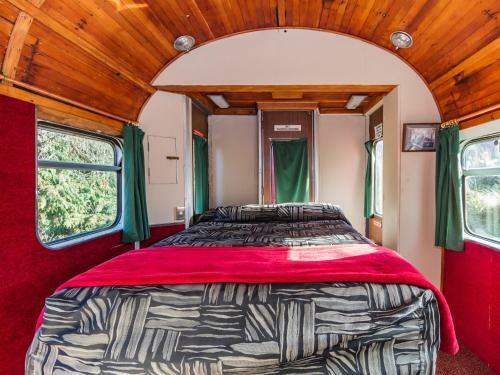 Ohakune Train Stay - Carriage A
