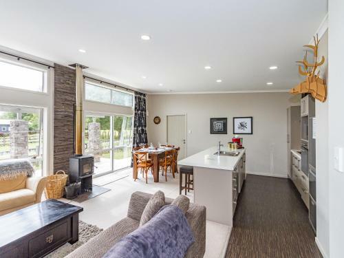 The Snowmass Chalet - Ohakune Holiday Home
