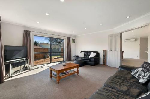 Seldom Inn - Cromwell Holiday Home
