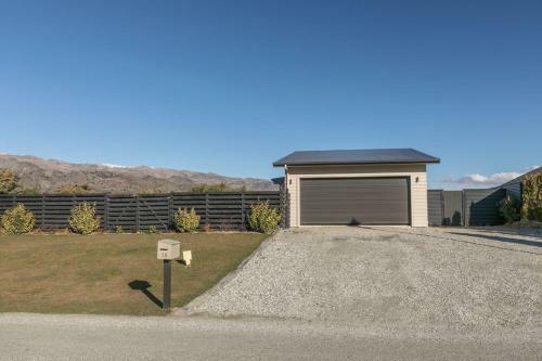 Slice Of Pisa - Cromwell Holiday Home