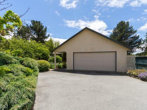 Aurum Retreat - Cromwell Holiday Home