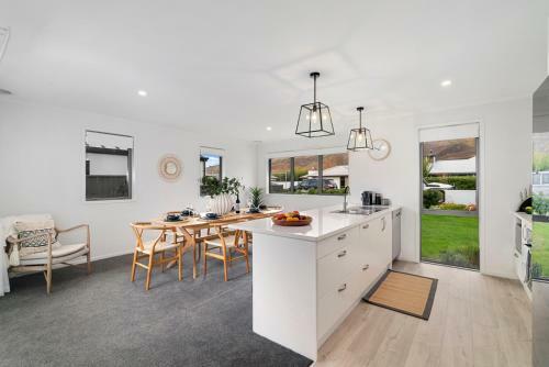 Alpha'n'est - Cromwell Holiday Home