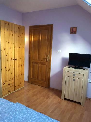 Krist�ly Apartmanh�z