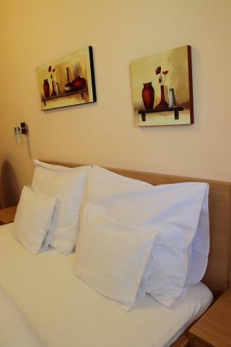 Nyirfa Apartmanh�z