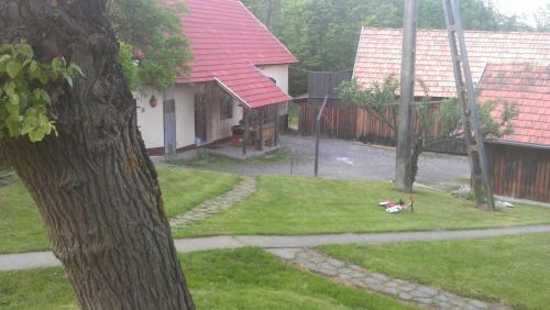 Szarvassz�ll� Vend�gh�z