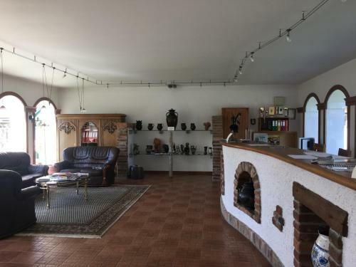 Posada Ginti Panzi� �s �tterem