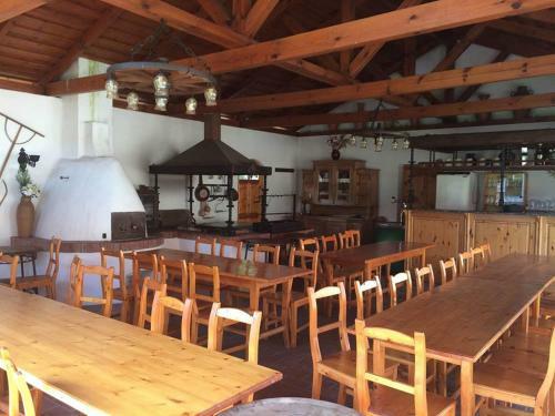 Posada Ginti Panzi� �s �tterem