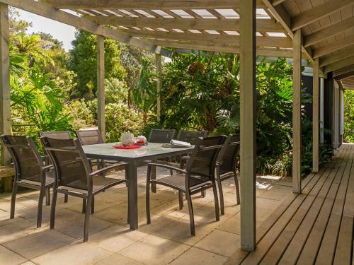 Hahei Hideaway - Hahei Holiday Home