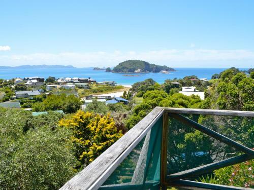 Campbell Lodge - Hahei Holiday Home