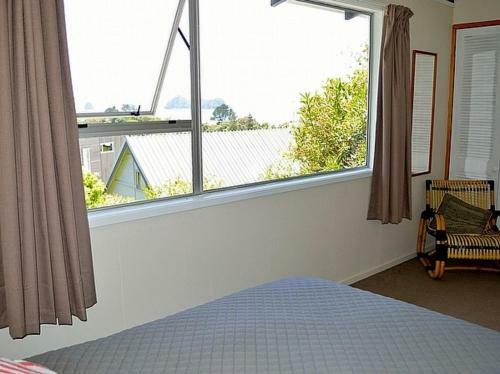Campbell Lodge - Hahei Holiday Home