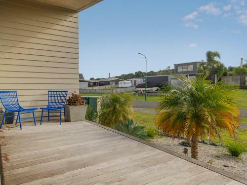 Modpod On The Tee - Matarangi Holiday Home