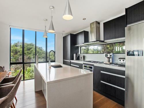 The Palm Beach Treehouse - Palm Beach Holiday House